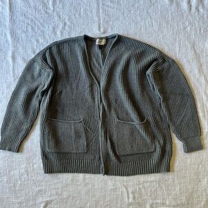Universal Thread: Grey Knit Sweater (Small)